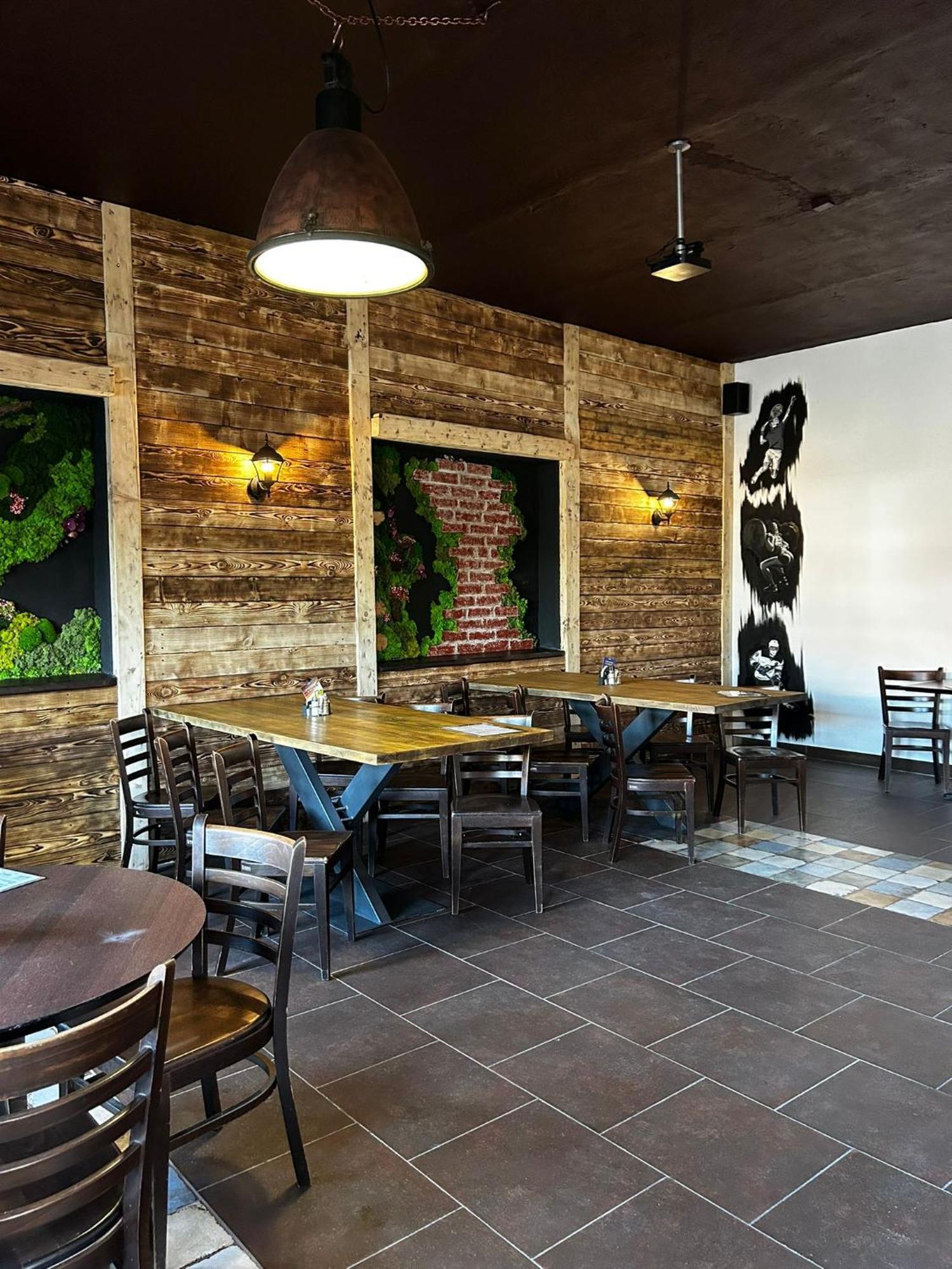 Hotel Plzensky Dvur Frýdek-Místek Extérieur photo