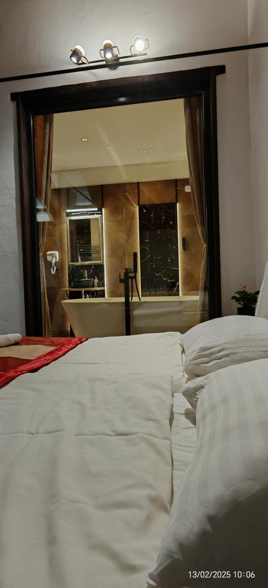 Hotel Plzensky Dvur Frýdek-Místek Extérieur photo