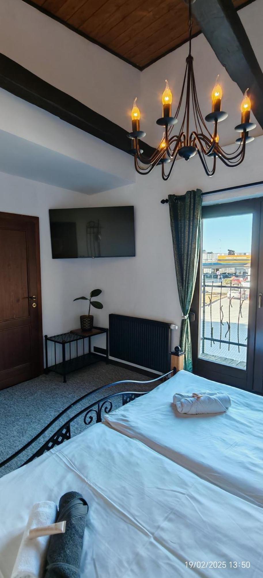 Hotel Plzensky Dvur Frýdek-Místek Extérieur photo