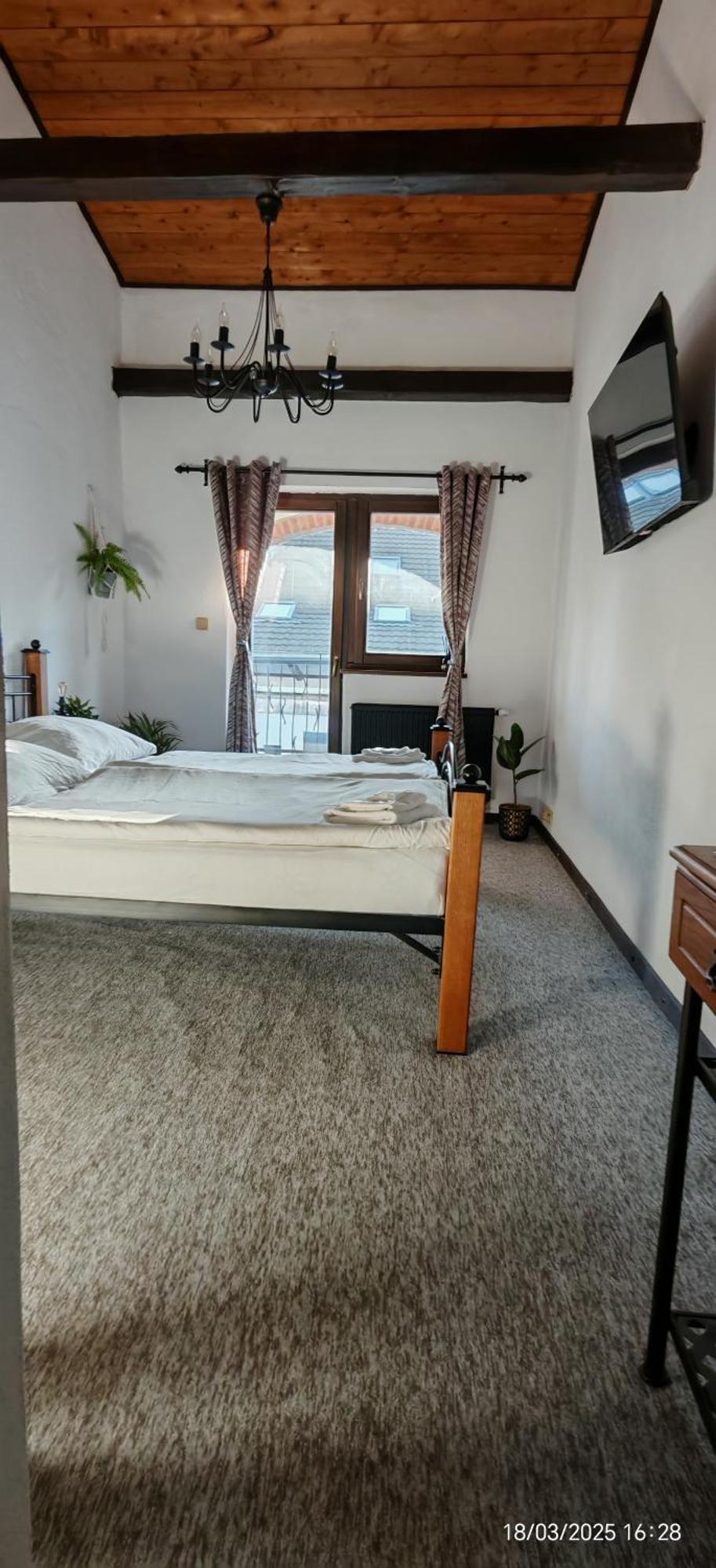Hotel Plzensky Dvur Frýdek-Místek Extérieur photo